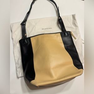 Balenciaga versatile tote